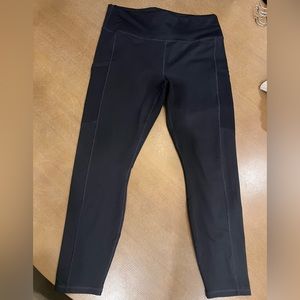Fabletics On-The-Go PowerHold Highwaist Leggings
